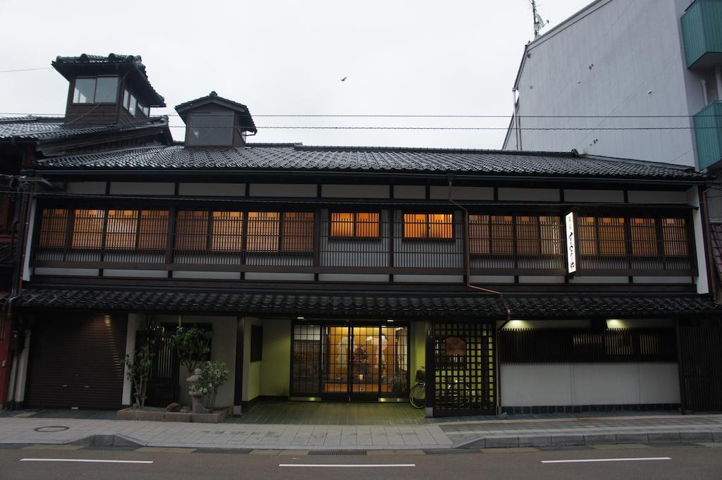 Sumiyoshiya Hotel Kanazawa Buitenkant foto